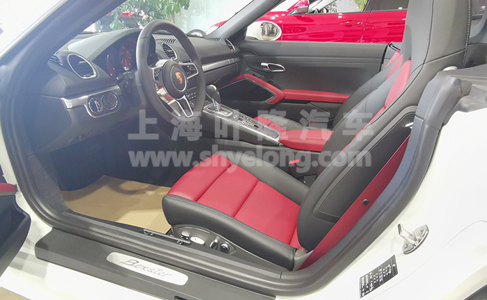 叶隆保时捷718白红现车04.jpg